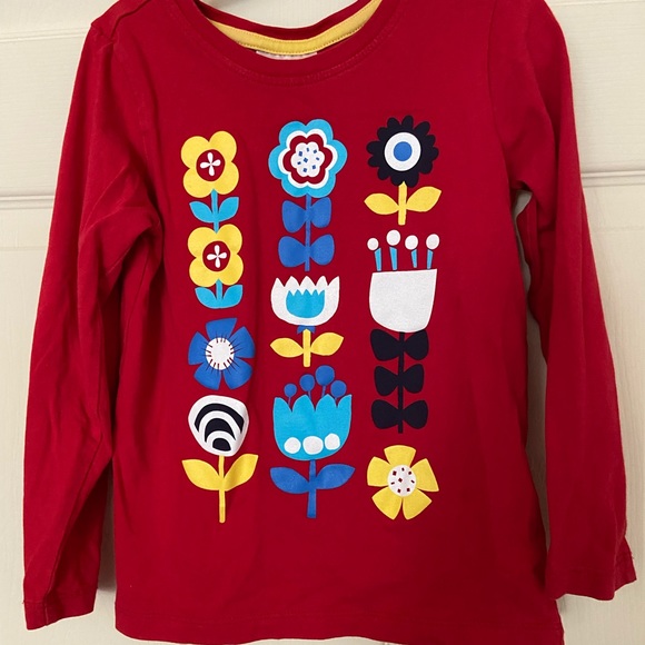 Hanna Andersson Other - Hanna Andersson size 5 red long sleeve shirt